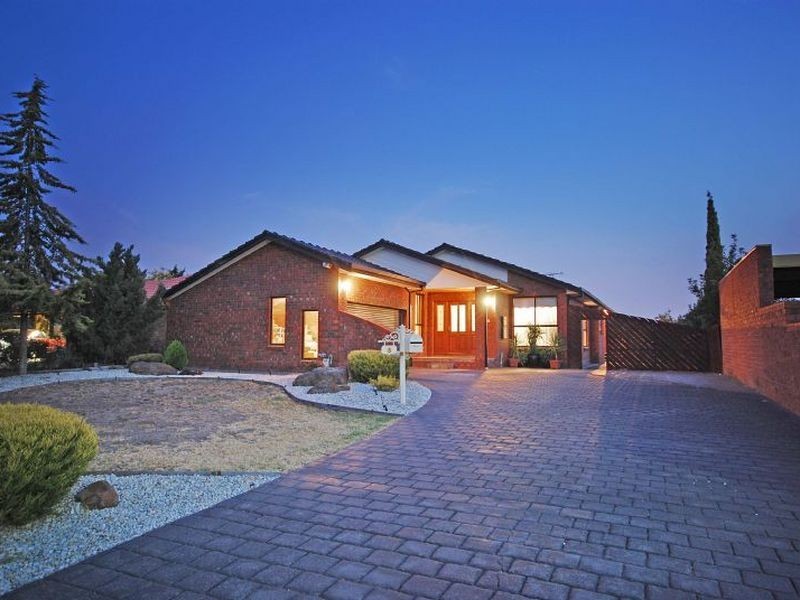 5 Dalray Court, Keilor Downs VIC 3038