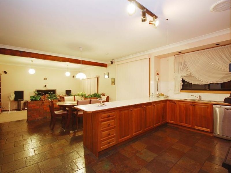 5 Dalray Court, Keilor Downs VIC 3038