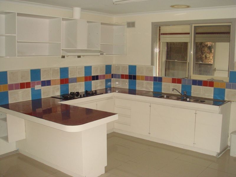 1 Tarlee Close, Albanvale VIC 3021