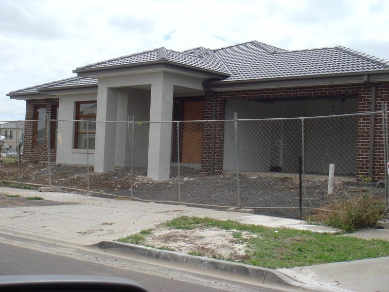 50 Chesterfield Drive, Deer Park VIC 3023