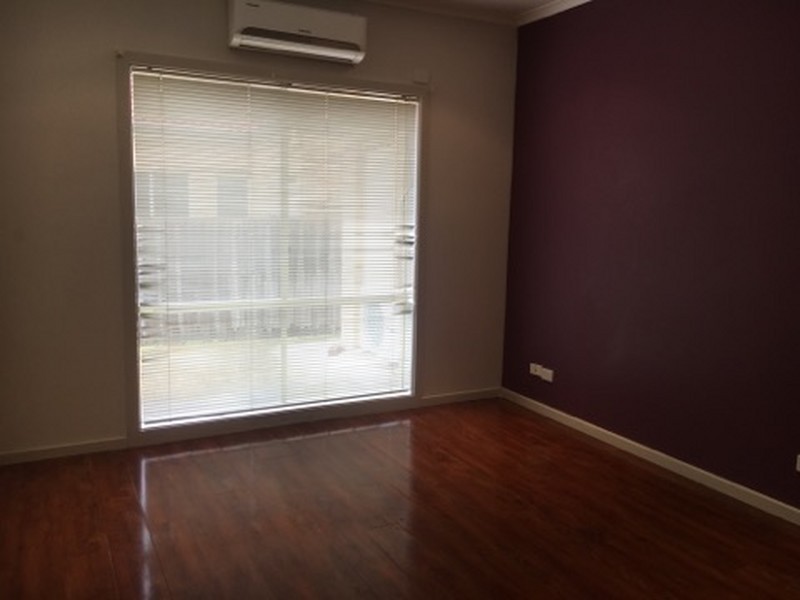 78 Loddon Dr, Taylors Hill VIC 3037