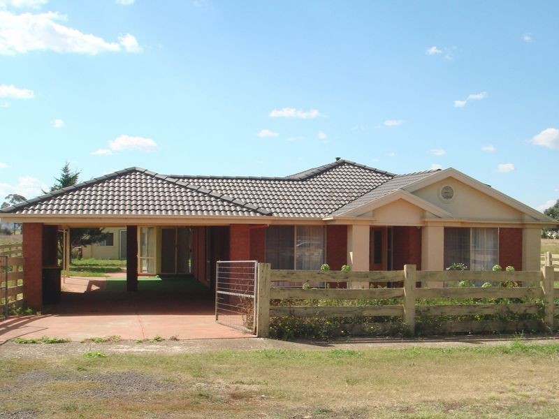 146 Westcott Parade, Rockbank VIC 3335