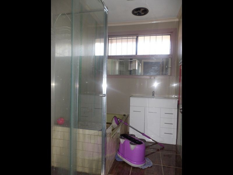 33 Stenson Road, Kealba VIC 3021