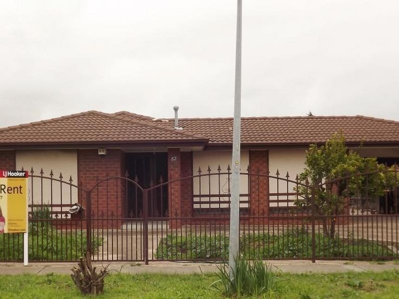 62 Wahgunyah Drive, St Albans VIC 3021