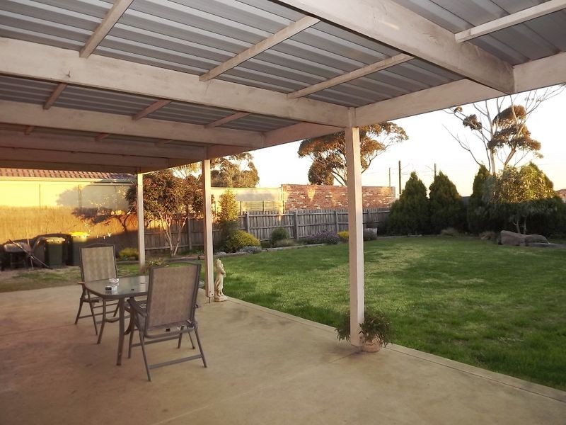38 Proctor Crescent, Keilor Downs VIC 3038