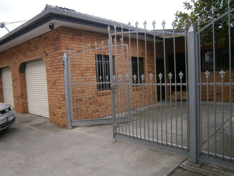 159 St Albans Road, St Albans VIC 3021