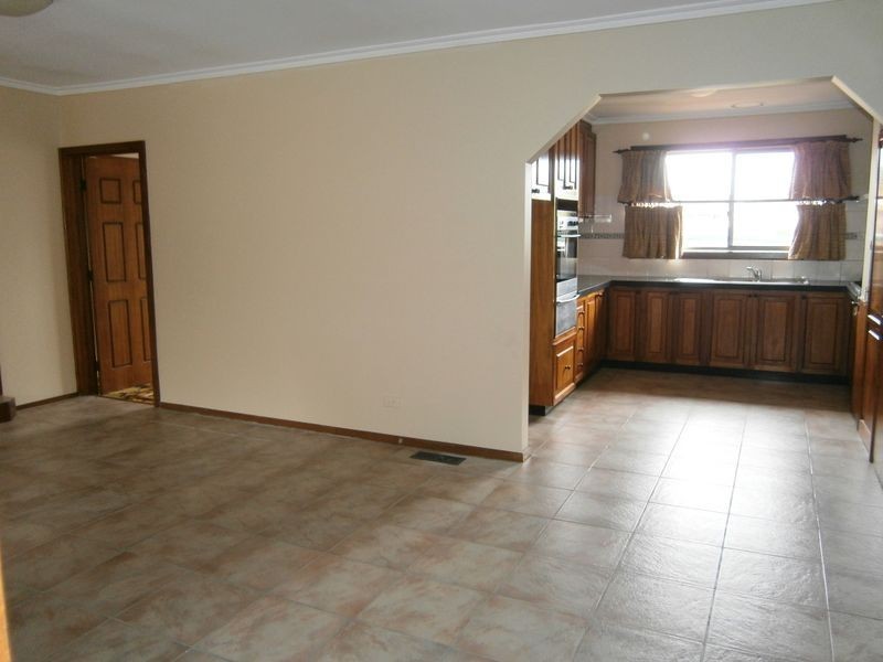 159 St Albans Road, St Albans VIC 3021