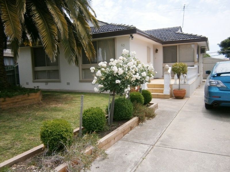 63 Harmon Avenue, St Albans VIC 3021