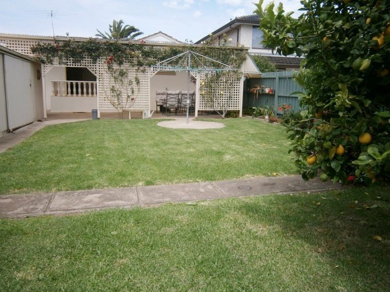 63 Harmon Avenue, St Albans VIC 3021