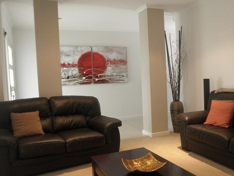 15 Parkes Way, Burnside Heights VIC 3023