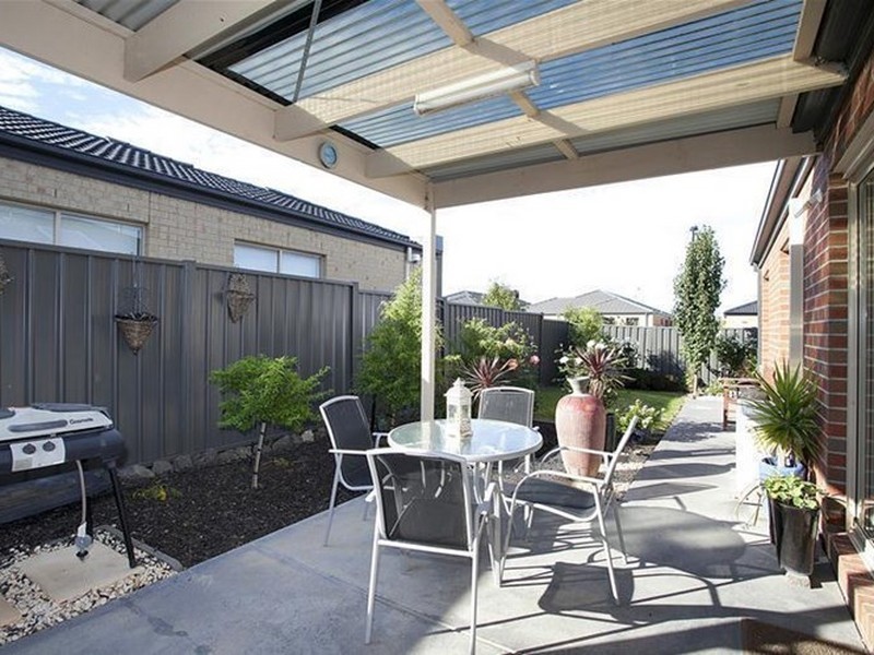 10 Bridie Street, Deer Park VIC 3023