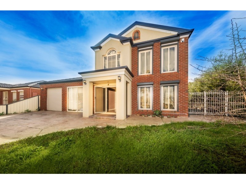 10 Inglewood Drive, Burnside Heights VIC 3023