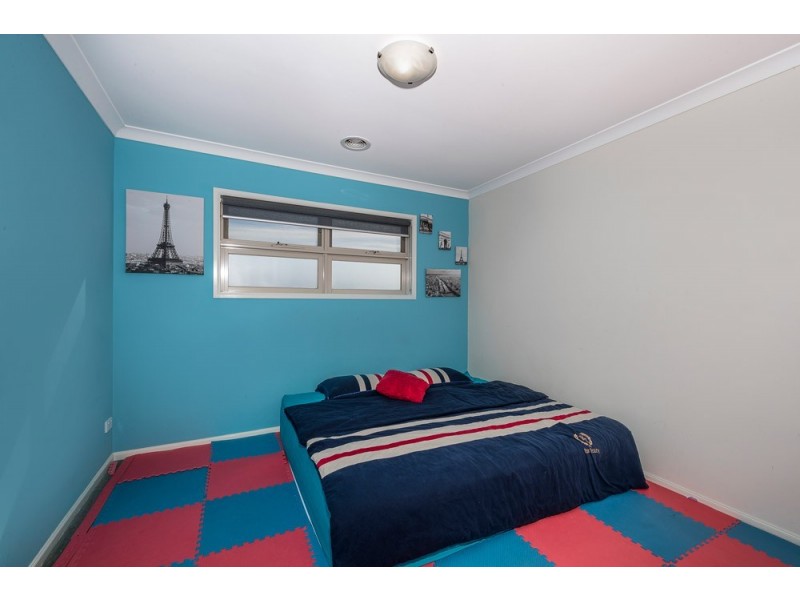 10 Inglewood Drive, Burnside Heights VIC 3023