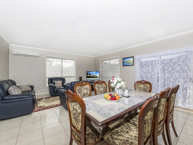8 Stanthorp Street, Burnside Heights VIC 3023