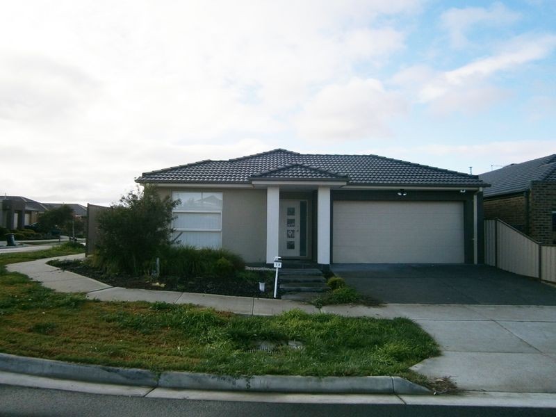 12 Rokewood Road, Burnside Heights VIC 3023