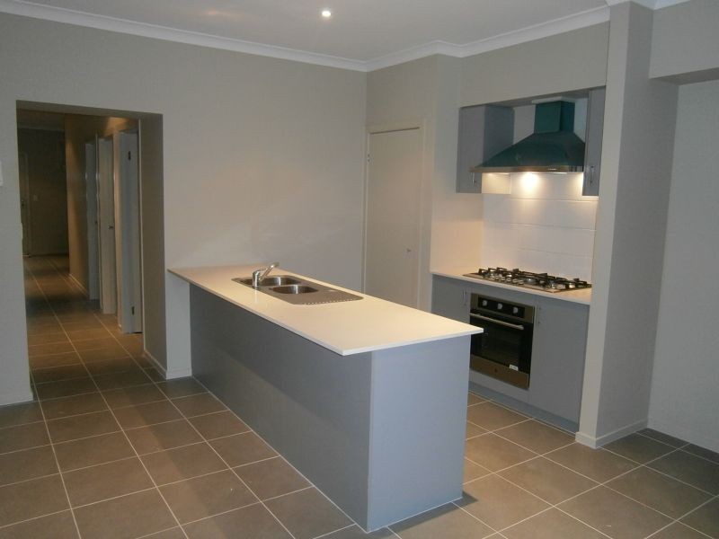4 Mazel Drive, Tarneit VIC 3029