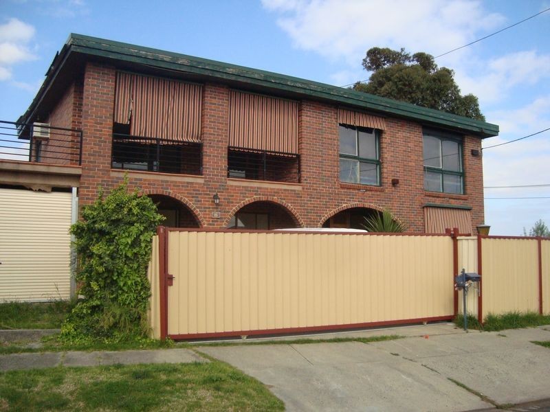 18 Cordelia Grove, St Albans VIC 3021