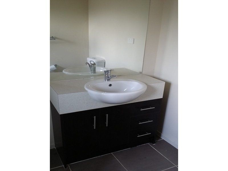 5 Lilyturf Drive, Tarneit VIC 3029