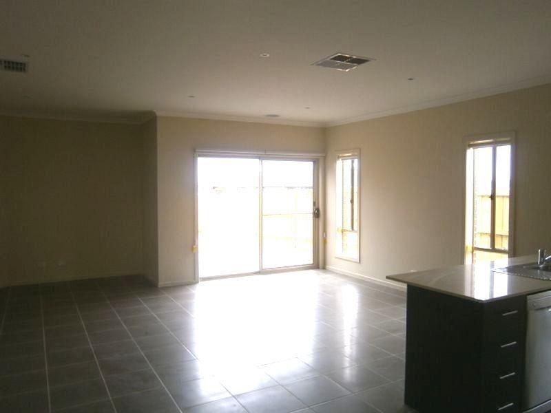 116 Crossway Avenue, Tarneit VIC 3029