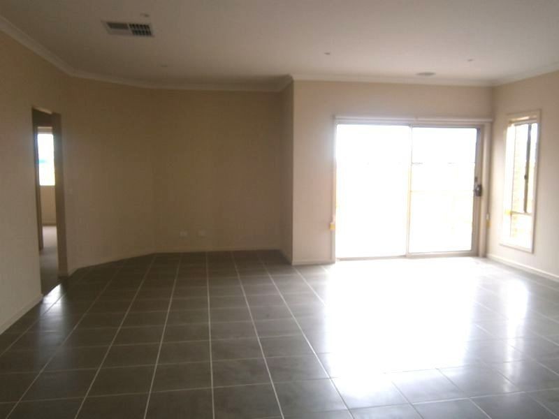 116 Crossway Avenue, Tarneit VIC 3029