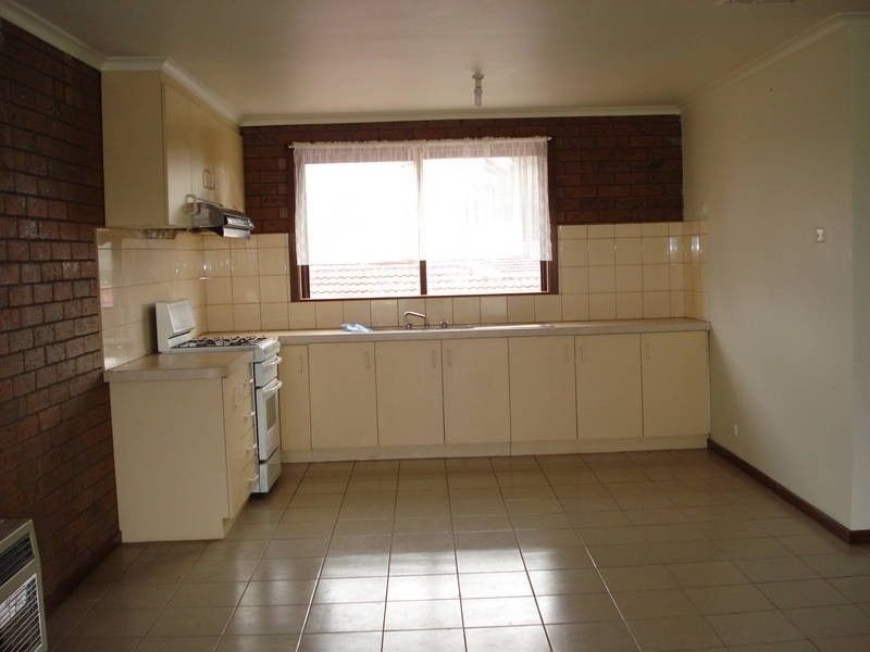 3/1 Tinto Place, Deer Park VIC 3023