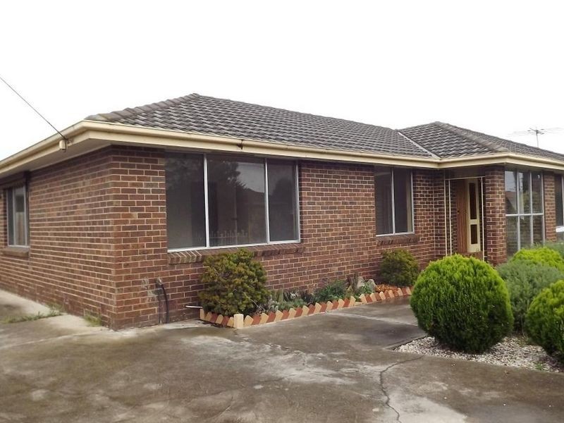 7 Belgrave Street, Albanvale VIC 3021