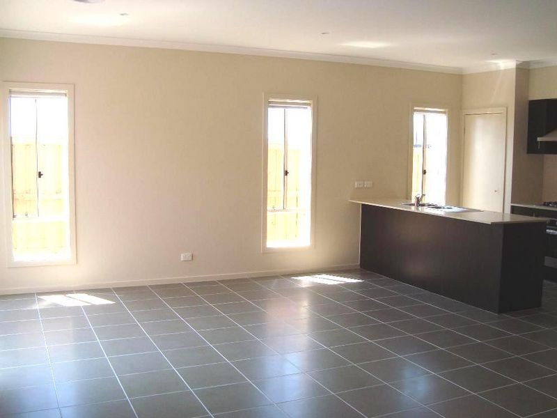 105 Crossway Avenue, Tarneit VIC 3029