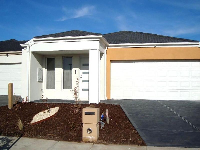 39 Woolybush Drive, Tarneit VIC 3029