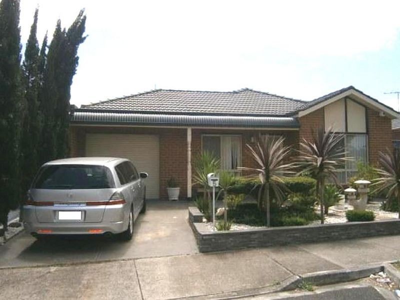 5 Treemont Court, Deer Park VIC 3023