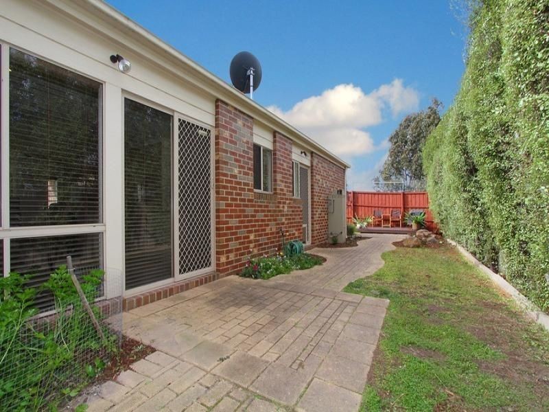 67/12 – 32 Pecks Road, Sydenham VIC 3037