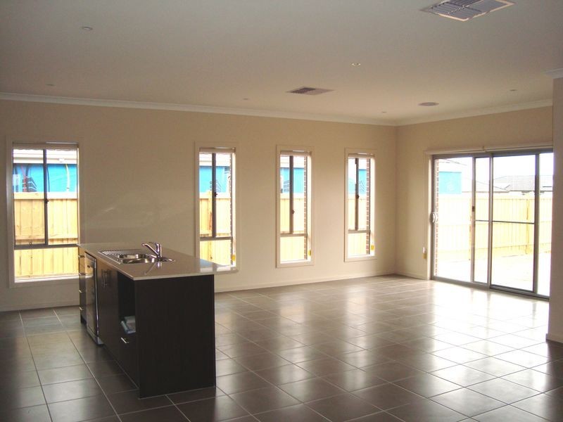 31 Mazel Drive, Tarneit VIC 3029