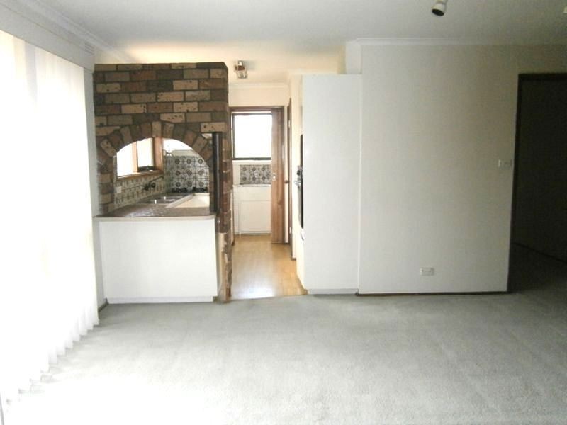 82 Denton Avenue, St Albans VIC 3021