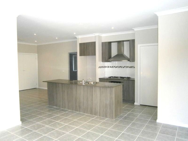 44 Clearwood Drive, Truganina VIC 3029