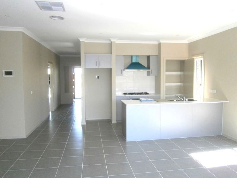 122 Crossway Avenue, Tarneit VIC 3029