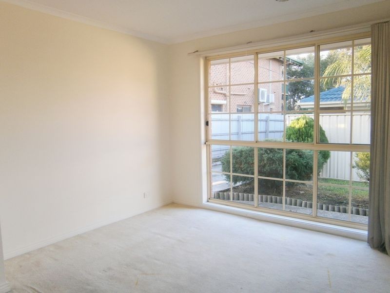 2/217 Sunshine Ave, St Albans VIC 3021