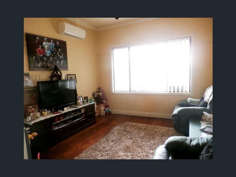 1/8 Walmer Avenue, St Albans VIC 3021