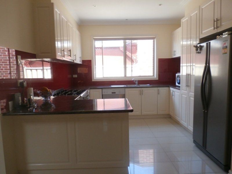 45 Jacaranda Drive, Taylors Hill VIC 3037