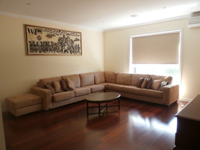 45 Jacaranda Drive, Taylors Hill VIC 3037