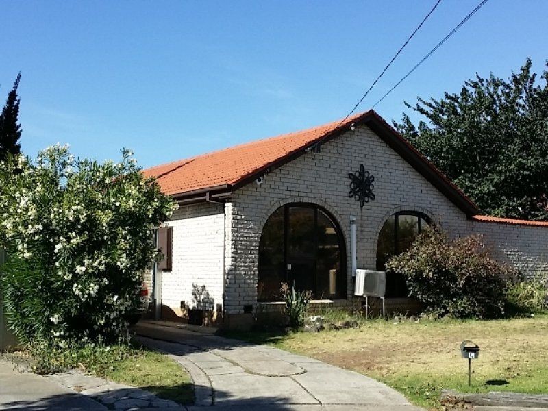 5 Raydon Court, Deer Park VIC 3023