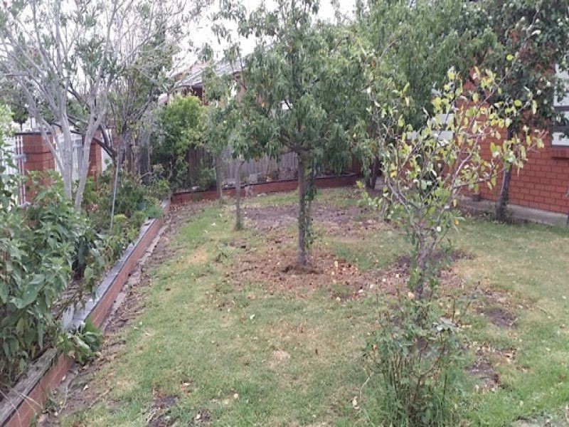 2 Cook Ave, Kealba VIC 3021