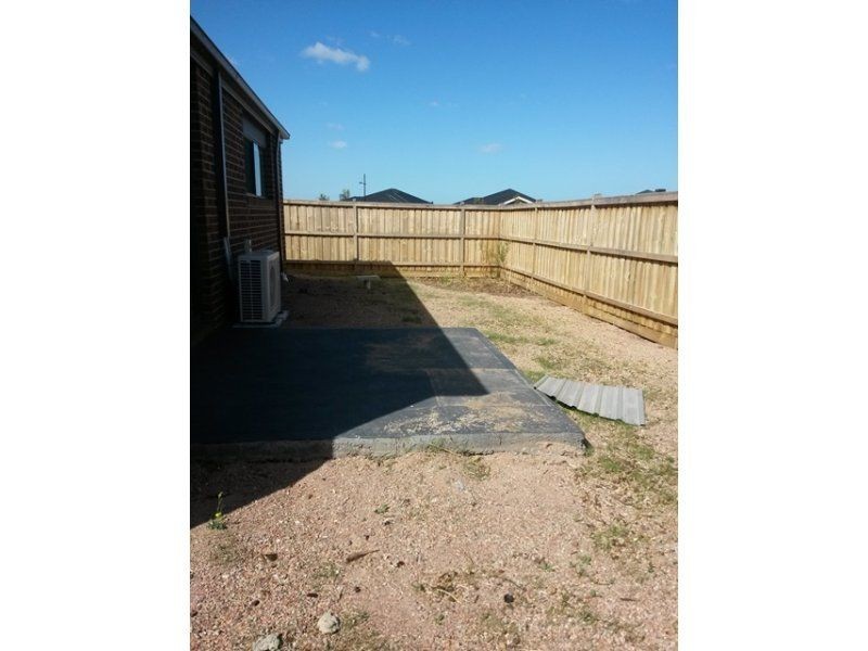 3 Pistachia Drive, Tarneit VIC 3029