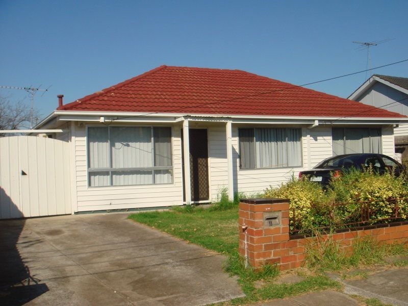 11 Mark Street, St Albans VIC 3021