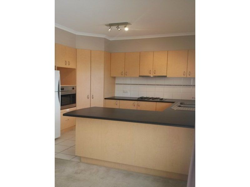 55 The Glades, Taylors Hill VIC 3037