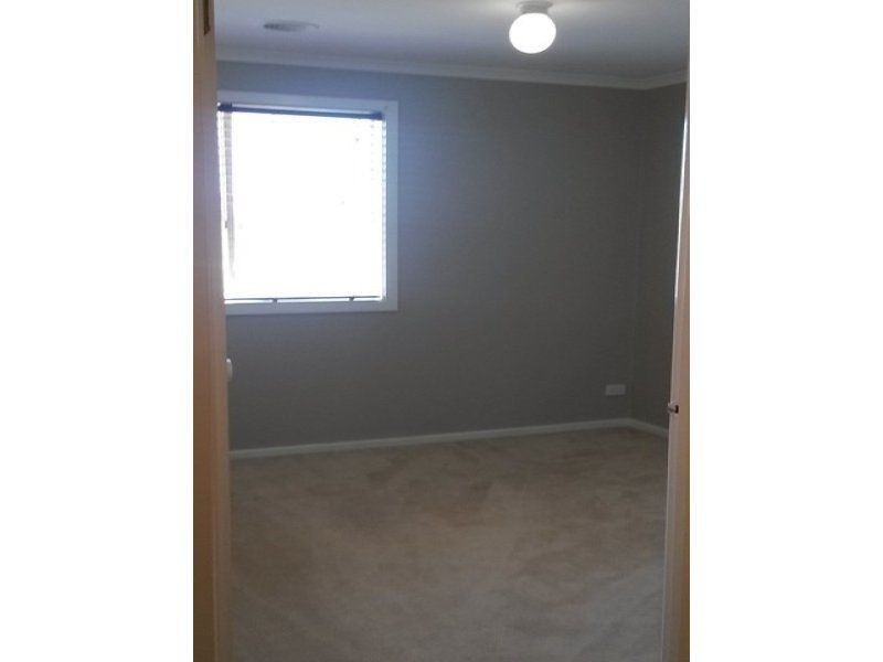 55 The Glades, Taylors Hill VIC 3037