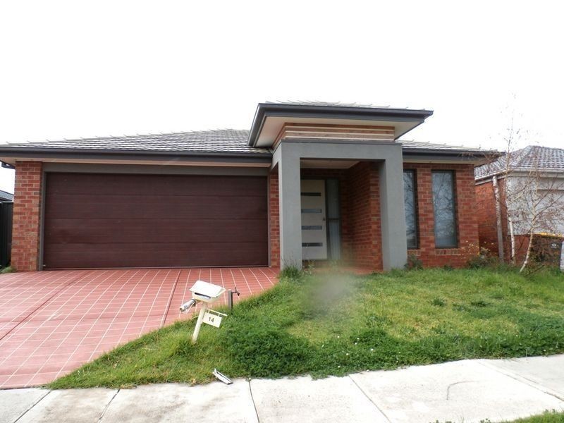 14 Edmondshaw Drive, Deer Park VIC 3023
