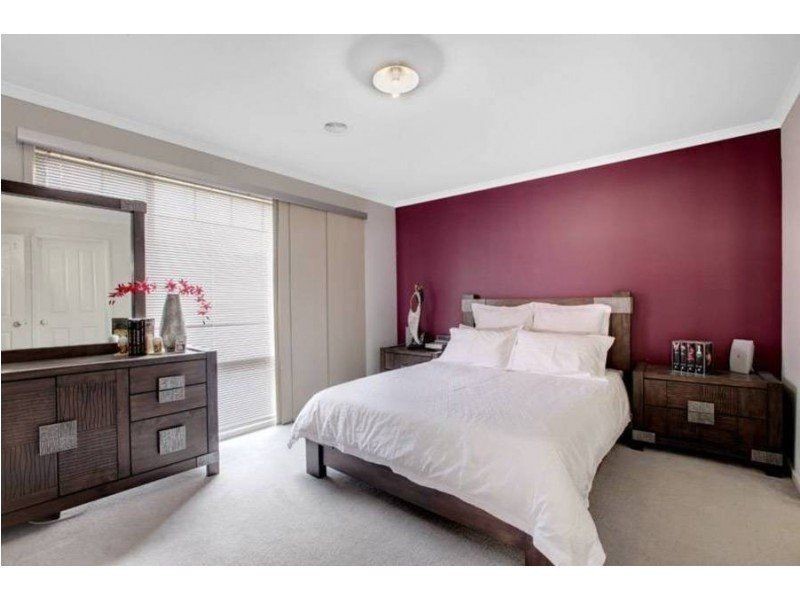 38 Botanic Drive, Hillside VIC 3037