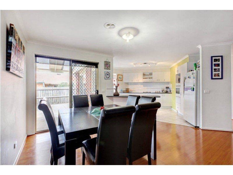 38 Botanic Drive, Hillside VIC 3037