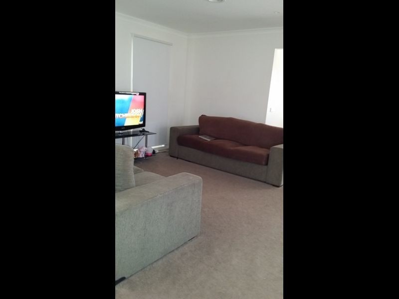 15 Belleville Close, Burnside Heights VIC 3023