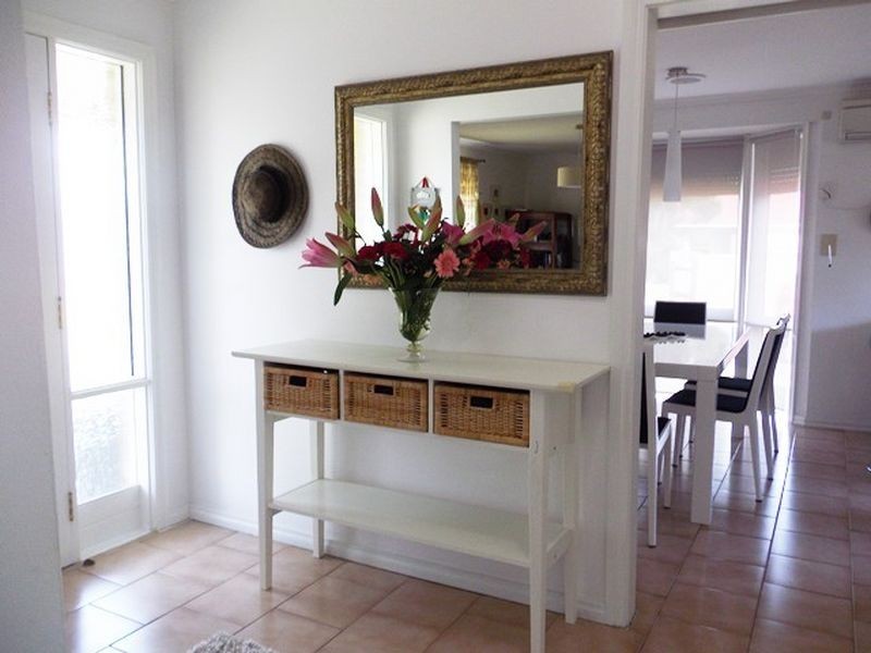 9 Rex Street, Kings Park VIC 3021