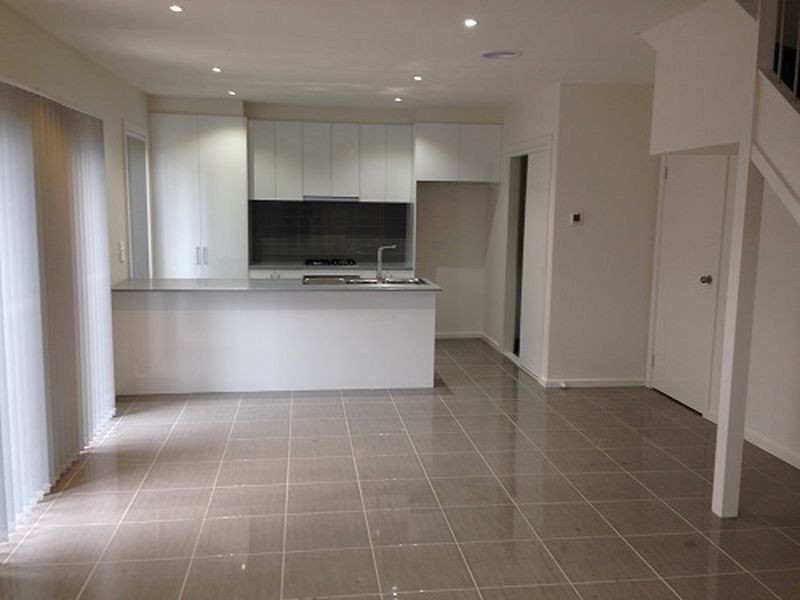 12 Mountbatten Way, Sydenham VIC 3037